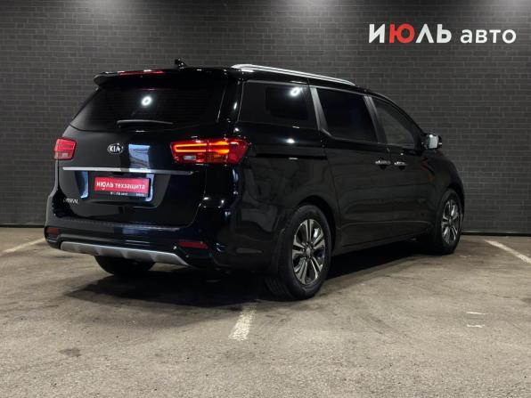 Kia Carnival III с пробегом 2020 года, цена 2 899 000 рублей, 123494 км, минивэн, Автокод Объявления