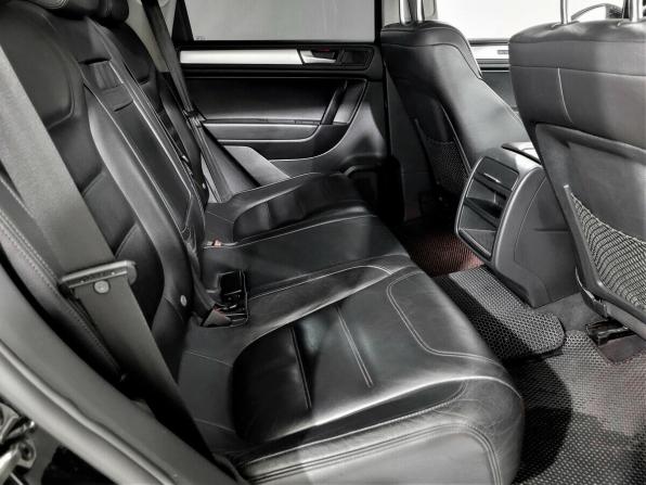 Volkswagen Touareg II с пробегом 2011 года, цена 1 380 000 рублей, 319081 км, внедорожник, Автокод Объявления