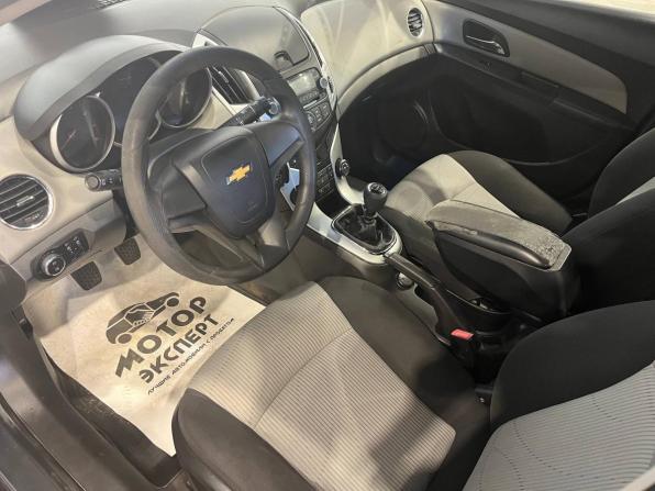Chevrolet Cruze I Рестайлинг с пробегом 2013 года, цена 675 000 рублей, 174099 км, седан, Автокод Объявления