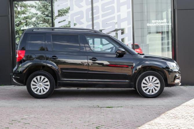 Skoda Yeti I Рестайлинг с пробегом 2015 года, цена 999 000 рублей, 202590 км, внедорожник, Автокод Объявления