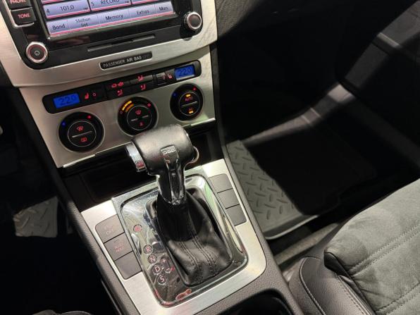 Volkswagen Passat B6 с пробегом 2008 года, цена 670 000 рублей, 190550 км, универсал, Автокод Объявления