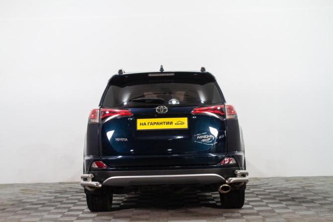 Toyota RAV4 IV (XA40) Рестайлинг с пробегом 2018 года, цена 2 749 000 рублей, 135000 км, внедорожник, Автокод Объявления