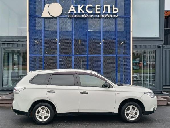 Mitsubishi Outlander III с пробегом 2013 года, цена 1 049 000 рублей, 202000 км, внедорожник, Автокод Объявления