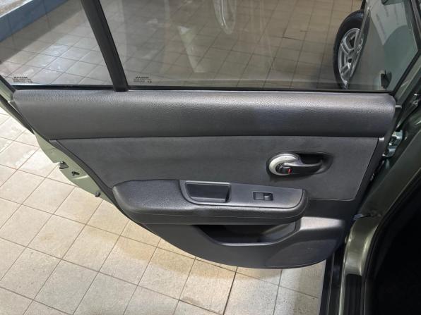 Nissan Tiida I с пробегом 2008 года, цена 529 000 рублей, 216000 км, седан, Автокод Объявления