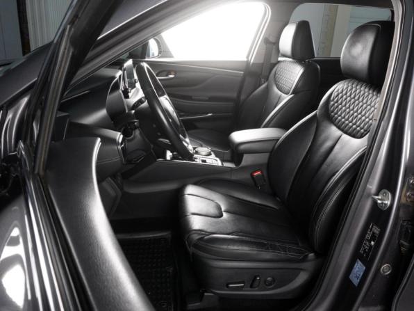 Hyundai Santa Fe IV с пробегом 2019 года, цена 2 780 000 рублей, 148605 км, внедорожник, Автокод Объявления
