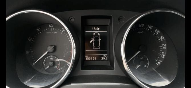 Skoda Yeti I Рестайлинг с пробегом 2015 года, цена 1 095 000 рублей, 153098 км, внедорожник, Автокод Объявления
