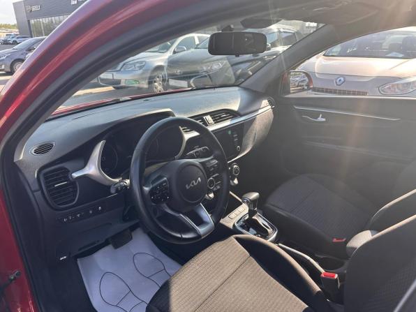 Kia Rio IV Рестайлинг с пробегом 2022 года, цена 1 728 000 рублей, 53302 км, седан, Автокод Объявления