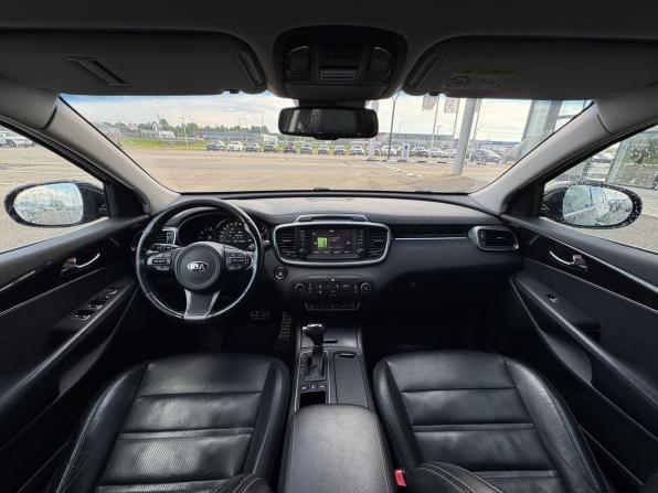 Kia Sorento III Prime Рестайлинг с пробегом 2017 года, цена 1 735 000 рублей, 300000 км, внедорожник, Автокод Объявления