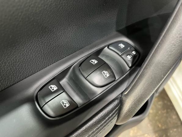 Nissan Qashqai II Рестайлинг с пробегом 2019 года, цена 2 090 000 рублей, 59700 км, внедорожник, Автокод Объявления