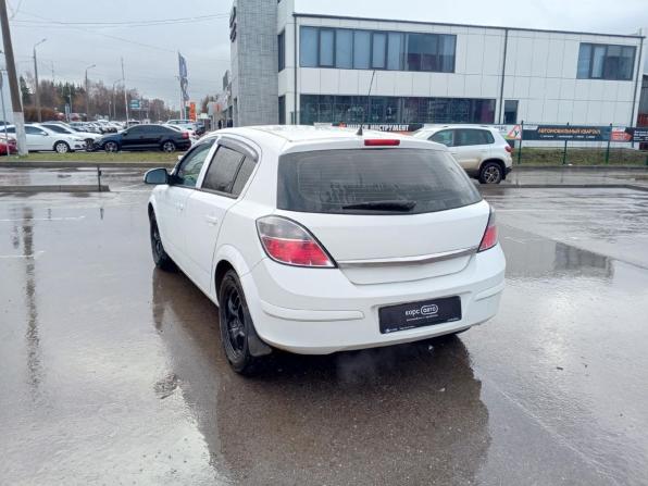 Opel Astra H Рестайлинг с пробегом 2012 года, цена 700 400 рублей, 90607 км, универсал, Автокод Объявления