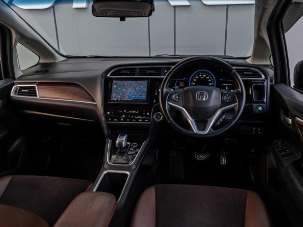 Honda Shuttle II с пробегом 2016 года, цена 1 175 000 рублей, 200423 км, универсал, Автокод Объявления