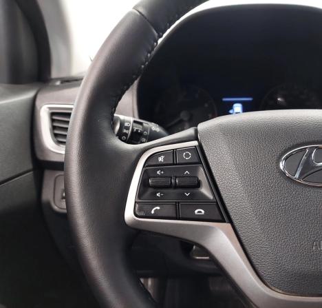 Hyundai Solaris II с пробегом 2017 года, цена 1 290 000 рублей, 116500 км, седан, Автокод Объявления