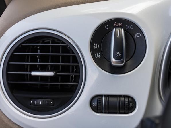 Volkswagen Beetle II (A5) с пробегом 2014 года, цена 1 498 000 рублей, 46000 км, хэтчбек, Автокод Объявления