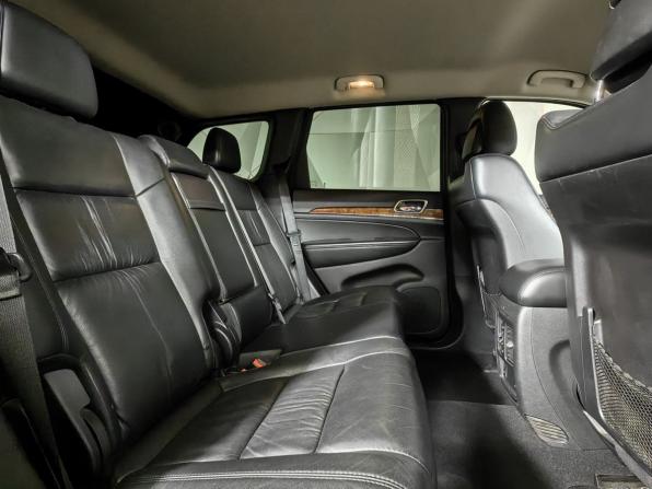 Jeep Grand Cherokee IV (WK2) с пробегом 2011 года, цена 999 000 рублей, 420182 км, внедорожник, Автокод Объявления