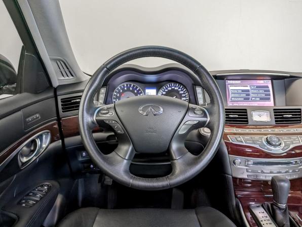 Infiniti Q70 I Рестайлинг с пробегом 2015 года, цена 2 425 000 рублей, 93317 км, седан, Автокод Объявления