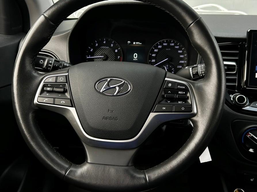 Hyundai Solaris II Рестайлинг Санкт-Петербург  - изображение 18