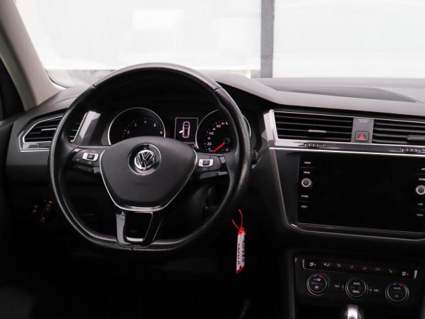 Volkswagen Tiguan II с пробегом 2019 года, цена 2 399 000 рублей, 85625 км, внедорожник, Автокод Объявления