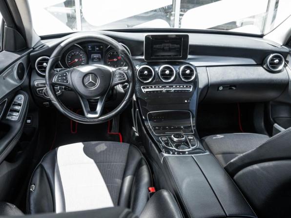 Mercedes-Benz C-Класс IV (W205) с пробегом 2015 года, цена 1 888 300 рублей, 206271 км, седан, Автокод Объявления