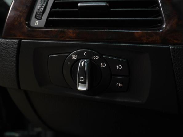 BMW 3 серии V (E90/E91/E92/E93) Рестайлинг с пробегом 2011 года, цена 1 169 000 рублей, 169539 км, седан, Автокод Объявления