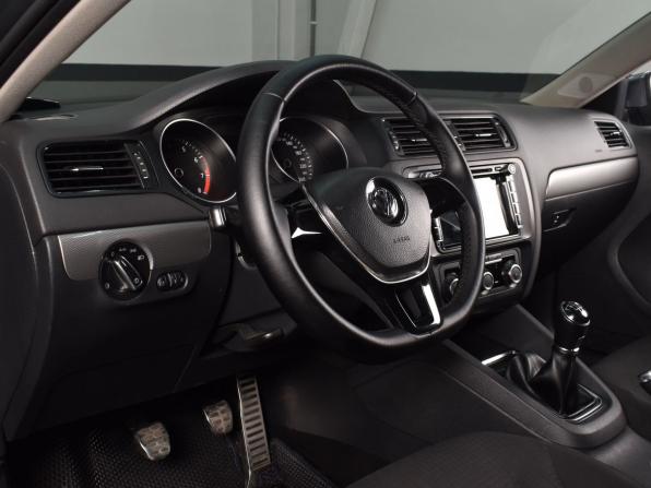 Volkswagen Jetta VI Рестайлинг с пробегом 2014 года, цена 944 995 рублей, 200548 км, седан, Автокод Объявления
