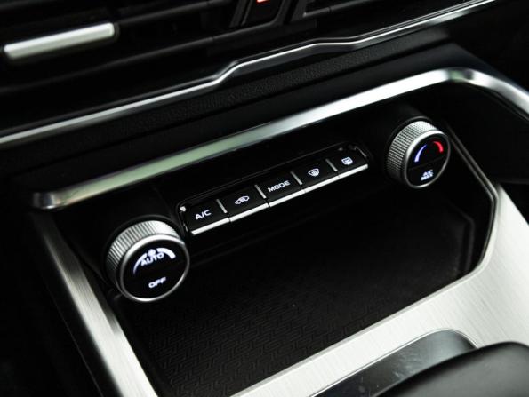 Belgee X50 с пробегом 2024 года, цена 1 649 700 рублей, 99879 км, внедорожник, Автокод Объявления