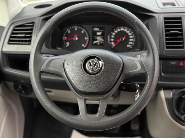 Volkswagen Caravelle T6 с пробегом 2018 года, цена 3 300 000 рублей, 62251 км, минивэн, Автокод Объявления