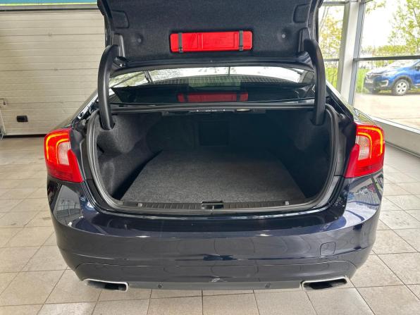 Volvo S60 II Рестайлинг с пробегом 2017 года, цена 1 570 000 рублей, 178353 км, седан, Автокод Объявления