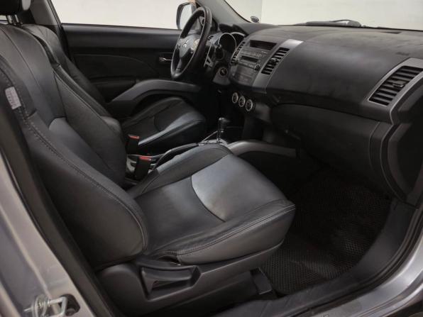 Mitsubishi Outlander II с пробегом 2008 года, цена 1 000 000 рублей, 179504 км, внедорожник, Автокод Объявления