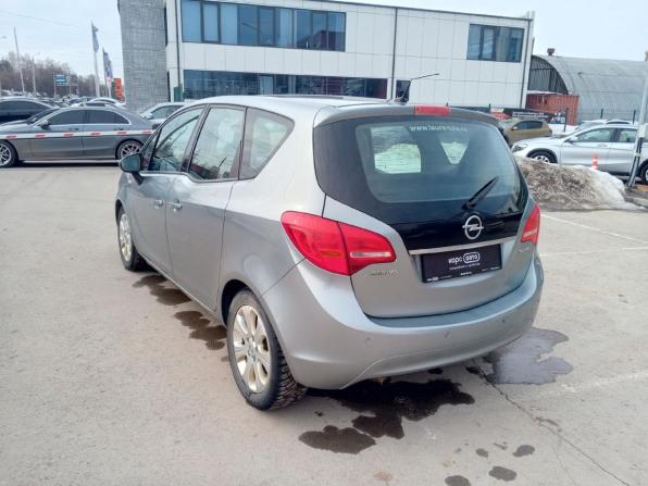 Opel Meriva B Рестайлинг с пробегом 2014 года, цена 667 000 рублей, 201692 км, компактвэн, Автокод Объявления