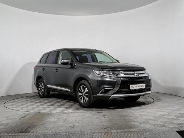 Mitsubishi Outlander III Рестайлинг 3 с пробегом 2018 года, цена 1 649 000 рублей, 219485 км, внедорожник, Автокод Объявления