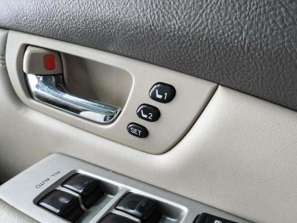 Lexus RX II Рестайлинг с пробегом 2007 года, цена 1 315 000 рублей, 319285 км, внедорожник, Автокод Объявления