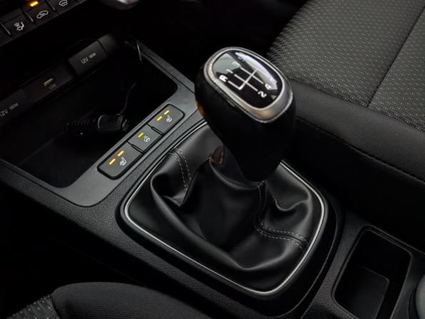 Kia Rio IV Рестайлинг с пробегом 2022 года, цена 1 495 000 рублей, 167430 км, седан, Автокод Объявления