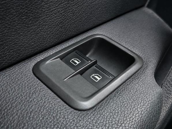 Skoda Yeti I с пробегом 2013 года, цена 1 100 000 рублей, 153700 км, внедорожник, Автокод Объявления