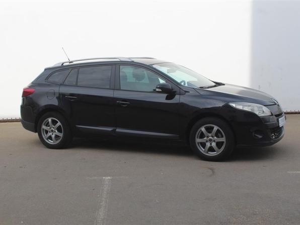 Renault Megane III с пробегом 2010 года, цена 770 000 рублей, 193168 км, универсал, Автокод Объявления