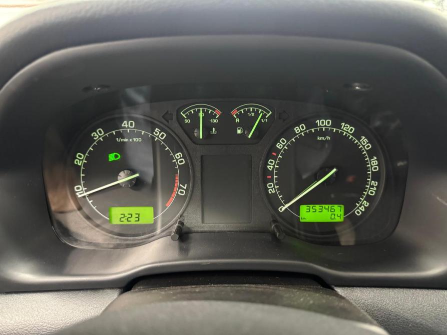 Skoda Octavia I (A4) Рестайлинг Москва  - изображение 9