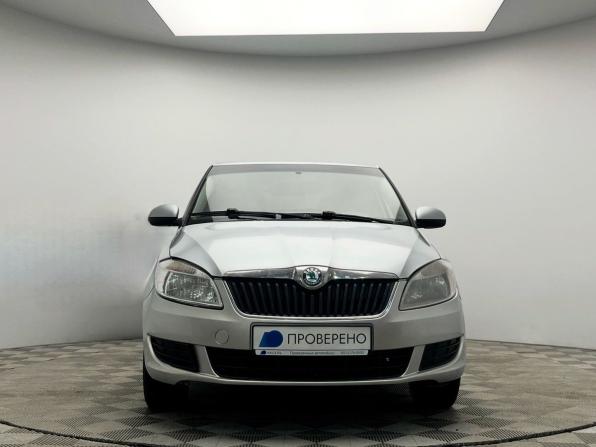 Skoda Fabia II Рестайлинг с пробегом 2010 года, цена 469 000 рублей, 220000 км, хэтчбек, Автокод Объявления