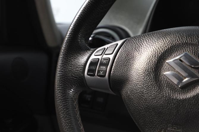 Suzuki SX4 I (Classic) с пробегом 2009 года, цена 749 000 рублей, 280350 км, хэтчбек, Автокод Объявления