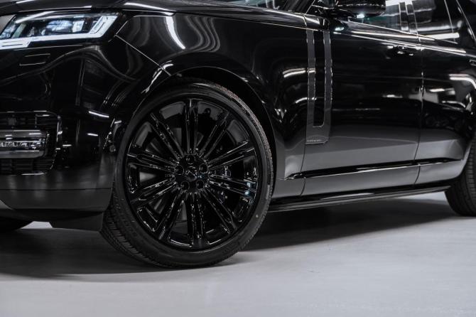 Новый Land Rover Range Rover V 2026 года, цена 23 350 000 рублей, внедорожник, Автокод Объявления