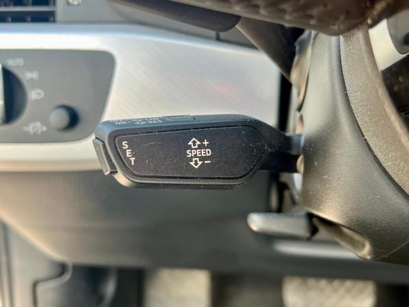Audi A4 V (B9) с пробегом 2018 года, цена 1 999 000 рублей, 228000 км, универсал, Автокод Объявления