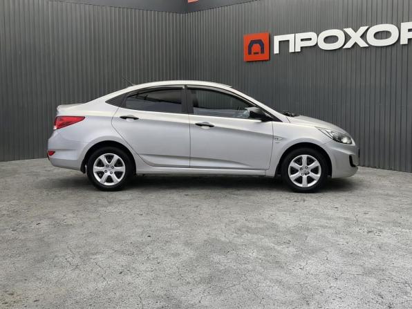Hyundai Solaris I с пробегом 2013 года, цена 847 000 рублей, 167122 км, седан, Автокод Объявления