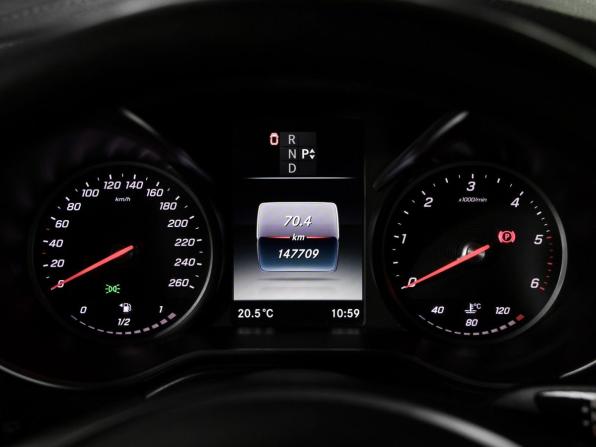 Mercedes-Benz V-Класс III (W447) Рестайлинг с пробегом 2019 года, цена 8 812 660 рублей, 147708 км, минивэн, Автокод Объявления