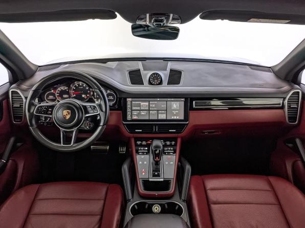 Porsche Cayenne III с пробегом 2018 года, цена 5 555 000 рублей, 91640 км, внедорожник, Автокод Объявления