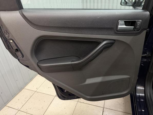 Ford Focus II с пробегом 2006 года, цена 459 000 рублей, 242262 км, седан, Автокод Объявления