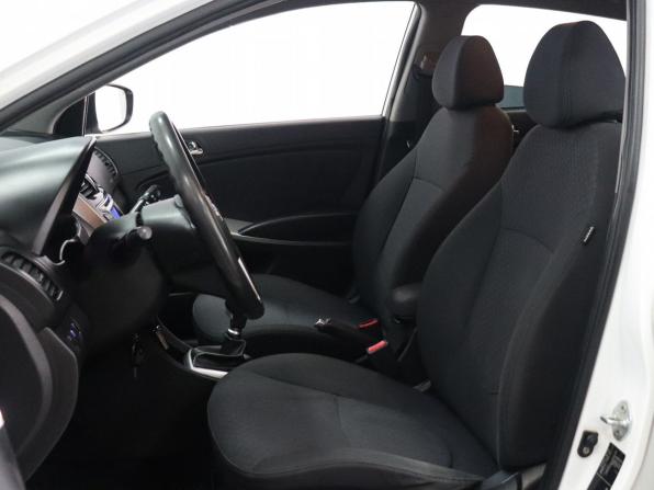 Hyundai Solaris I с пробегом 2014 года, цена 795 000 рублей, 189900 км, хэтчбек, Автокод Объявления