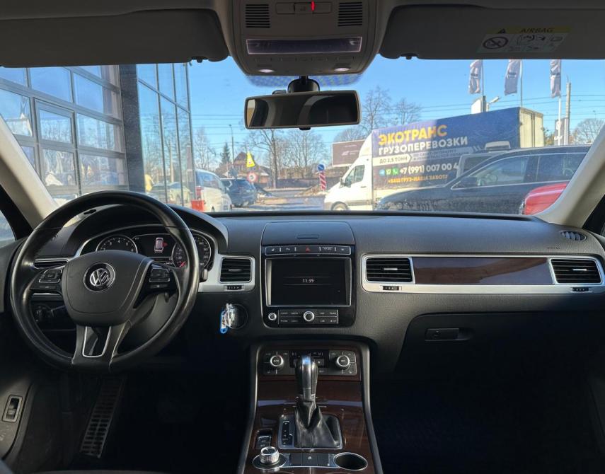 Volkswagen Touareg II Рестайлинг Санкт-Петербург  - изображение 8