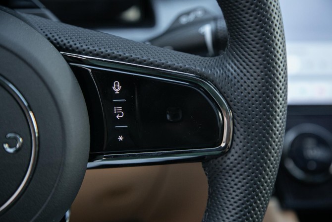 Lynk &amp; Co 09 с пробегом 2023 года, цена 5 145 000 рублей, 1000 км, внедорожник, Автокод Объявления