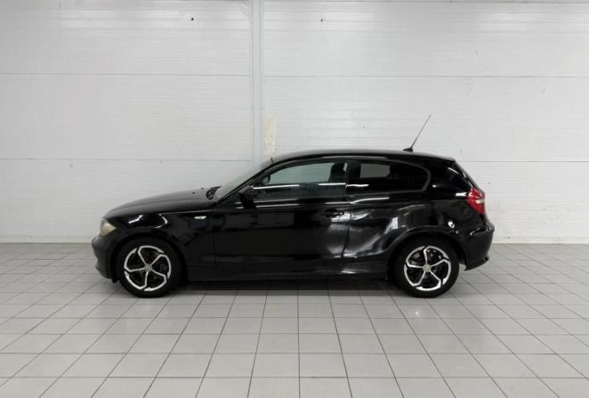 BMW 1 серии I (E81/E82/E87/E88) Рестайлинг с пробегом 2009 года, цена 575 000 рублей, 136880 км, хэтчбек, Автокод Объявления