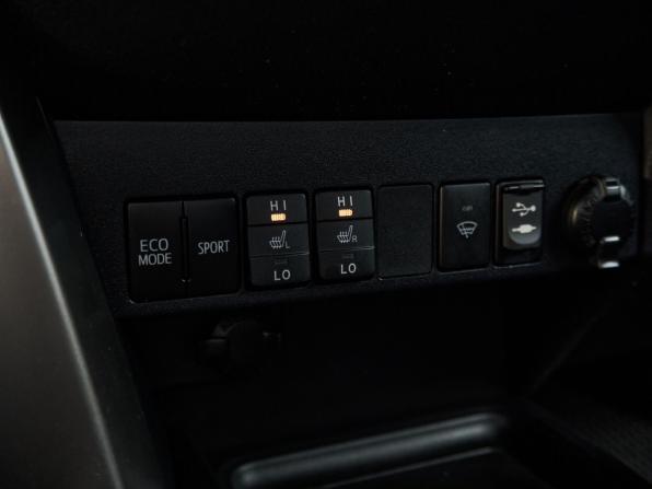 Toyota RAV4 IV (XA40) с пробегом 2013 года, цена 2 255 800 рублей, 178239 км, внедорожник, Автокод Объявления