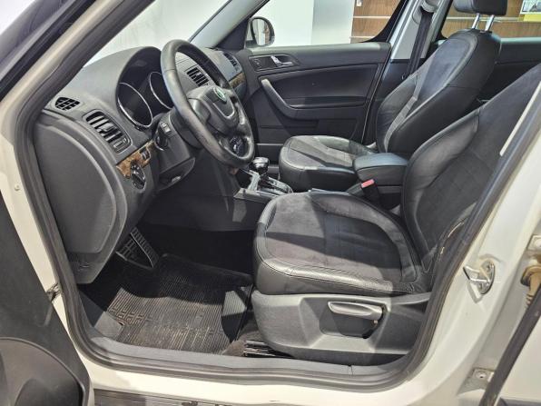 Skoda Yeti I с пробегом 2012 года, цена 539 000 рублей, 398022 км, внедорожник, Автокод Объявления