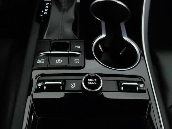 Kia K5 III с пробегом 2020 года, цена 2 565 000 рублей, 53287 км, седан, Автокод Объявления